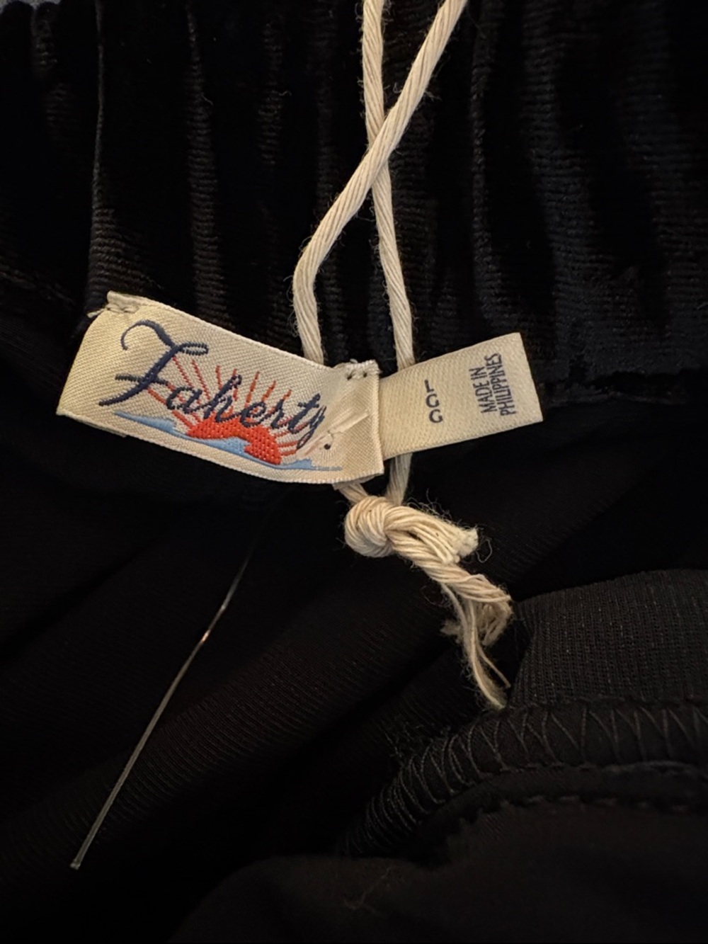 Faherty black silk velvet Genevieve wide leg pants large NWT - Picture 5 of 10